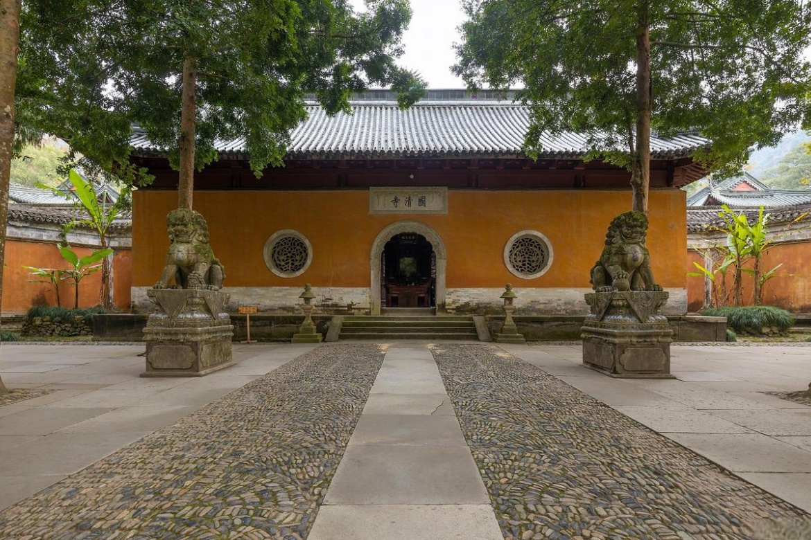 Guoqing Temple